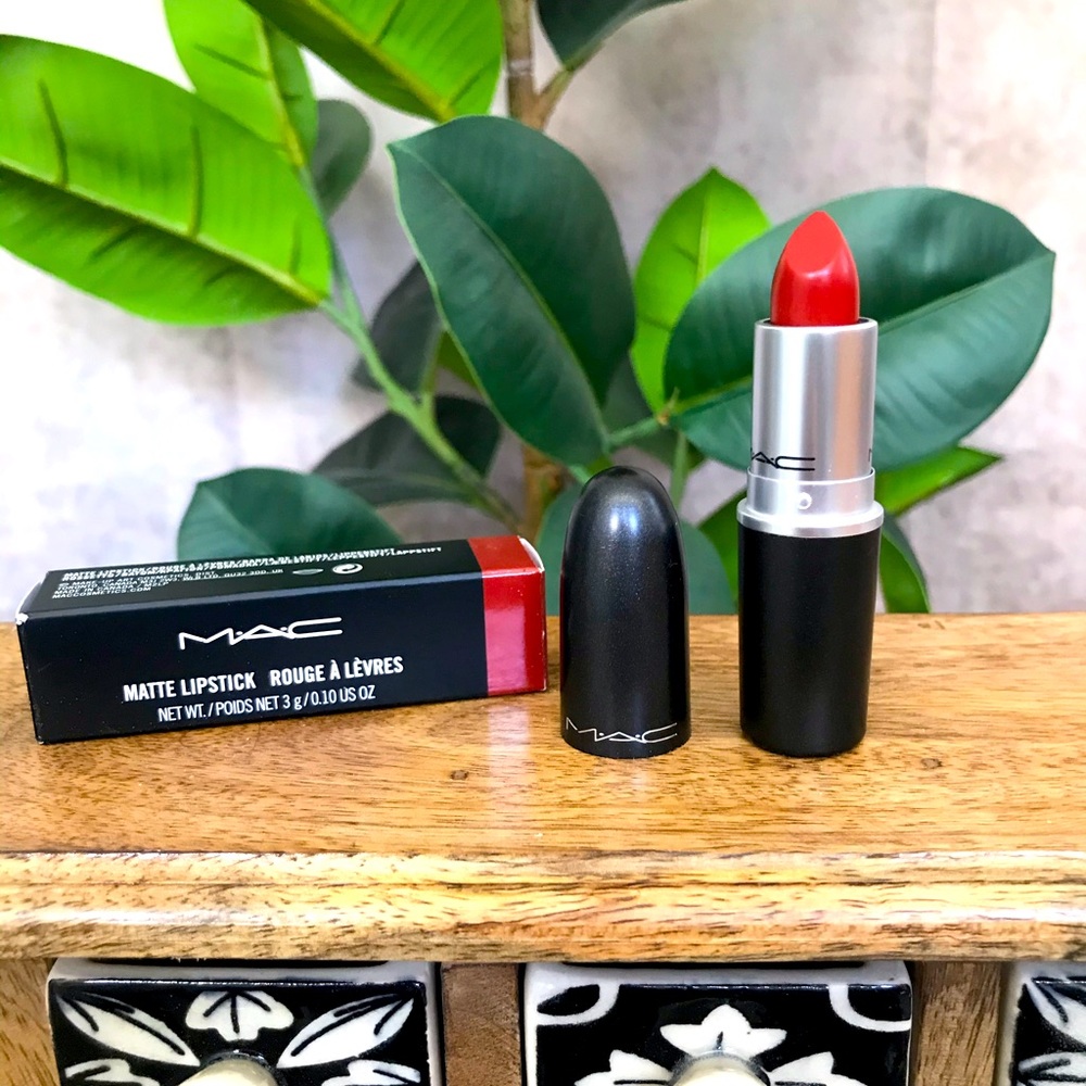 NIB MAC Lipstick Chili 🌶